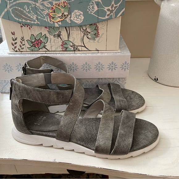 Eileen Fisher Shoes - Eileen Fisher sandals